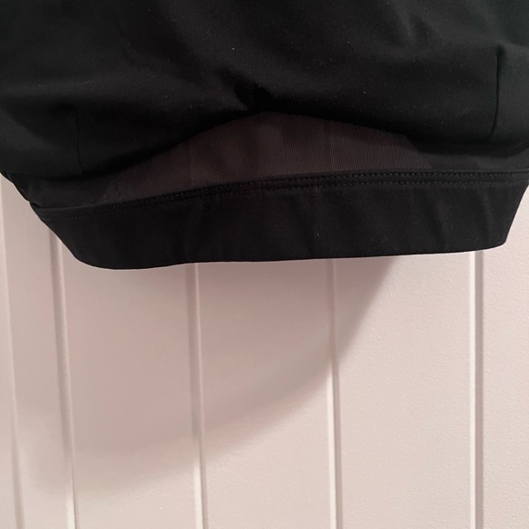 Fabletics Sports Bra - Picture 3 of 4